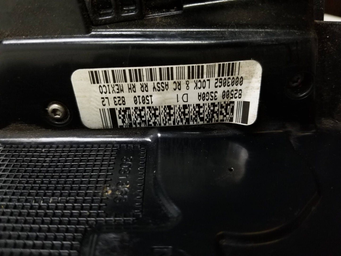 2015-2019 Nissan Sentra Door Lock Actuator & Handle Rear Passenger Side Rh OEM