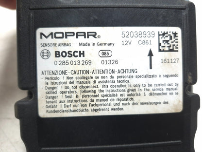 2015 - 2020 Jeep Renegade Airbag SRS Control Module Unit 52038939 OEM