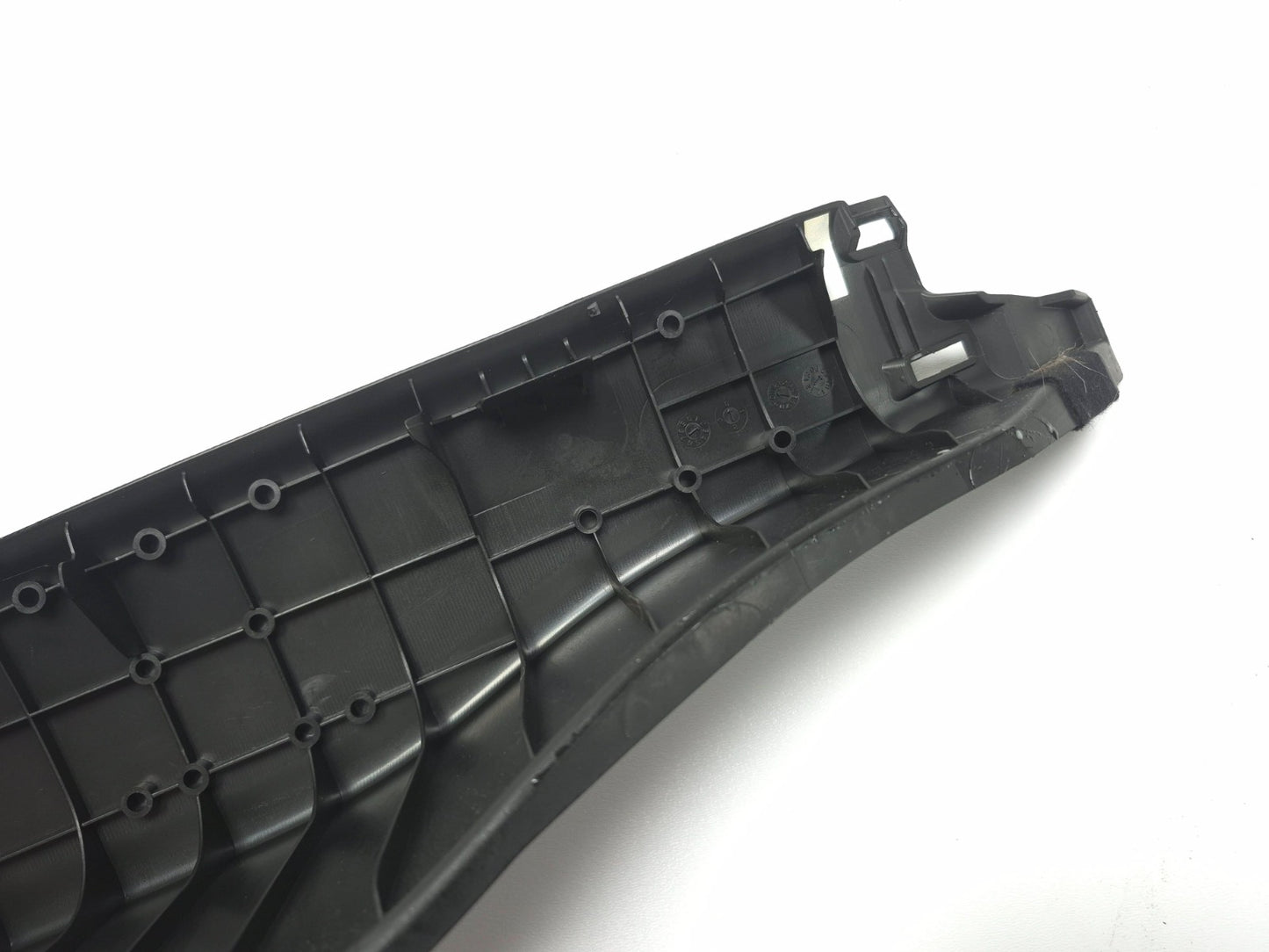 2010 - 2012 Lexus HS250h Rear Seat Air Bag SRS Passenger Side Right OEM