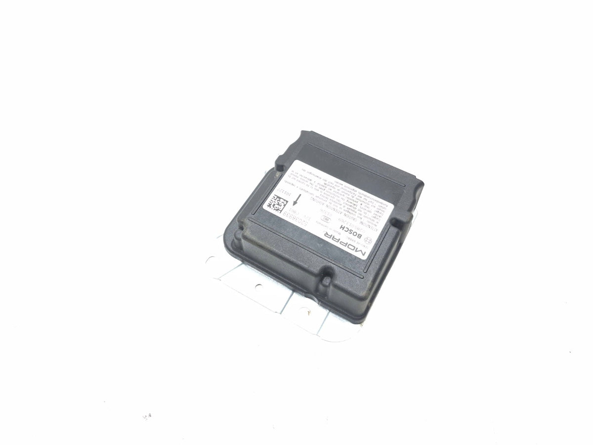 2015 - 2020 Jeep Renegade Airbag SRS Control Module Unit 52038939 OEM
