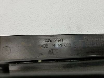 19 20 Chevy Blazer Rs Left Driver Side Rocker Panel Skirt Molding OEM 11k Miles