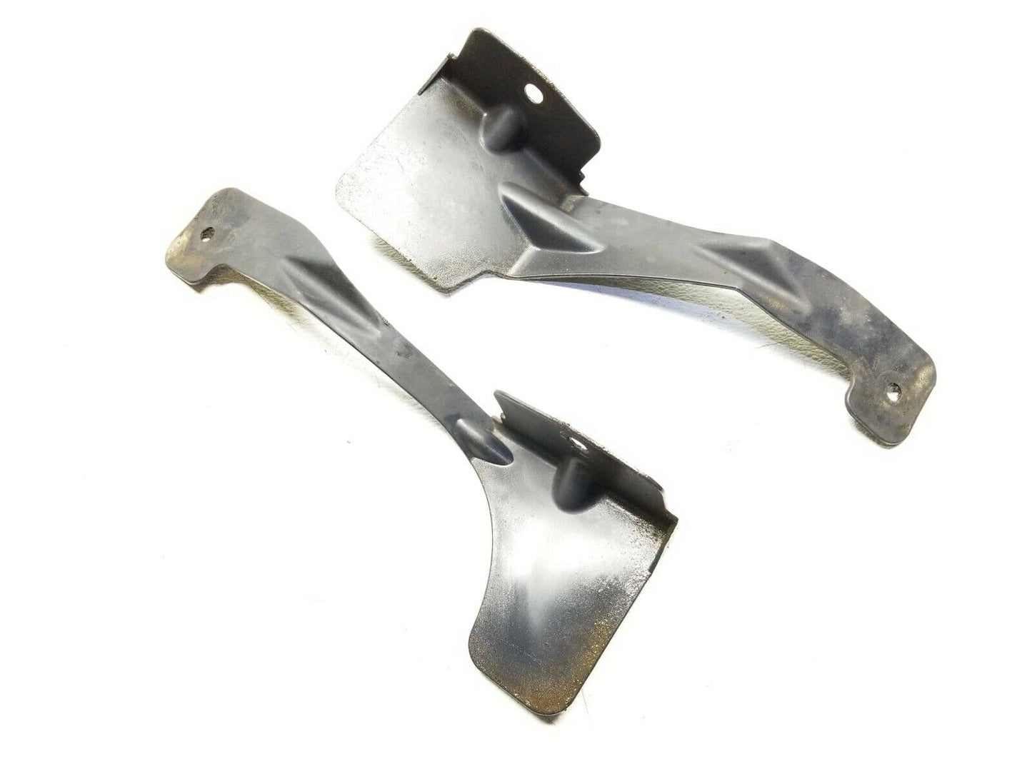 08 09 10 11 12 13 14 Escalade Engine Lower Splash Shield Pair OEM