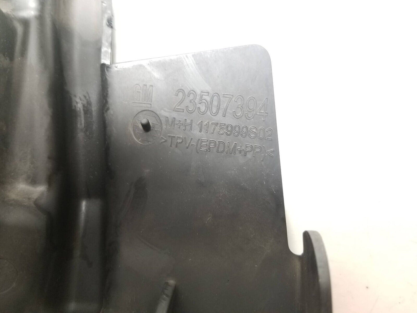 16 17 18 19 20 Chevrolet Camaro Air Cleaner Intake Baffle Splash Shield OEM