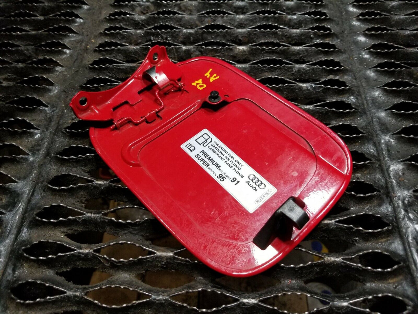 06 07 08 Audi A4 Fuel Tank Door Lid OEM (paint Code: Ly3j) 85k Miles