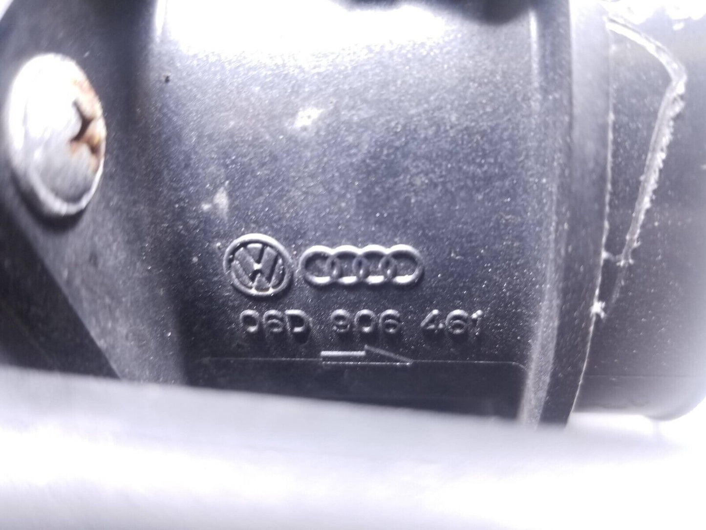 06 07 08 09 Audi A4 Air Cleaner Box & Air Flow Sensor 03g133835c 2.0l OEM