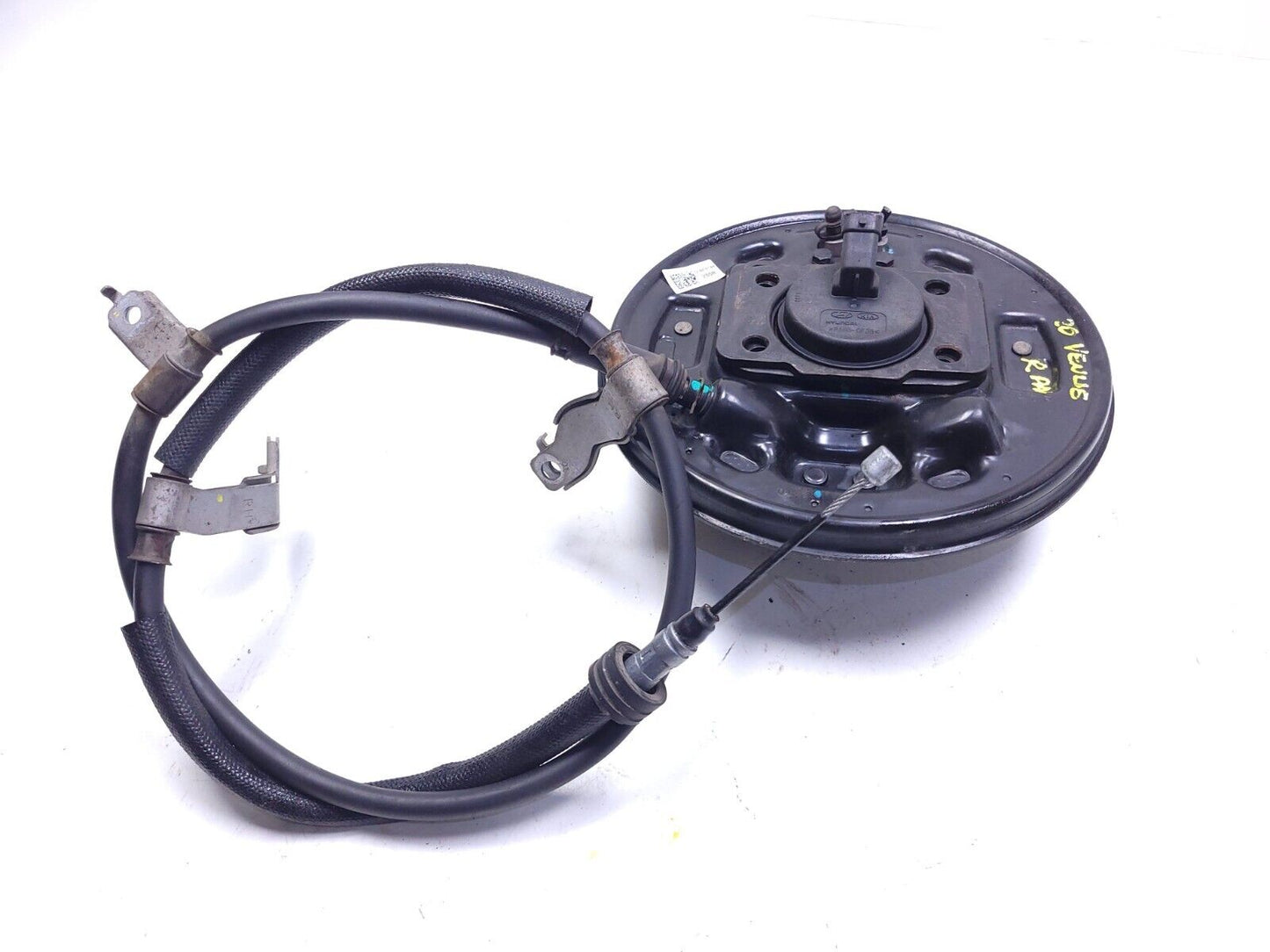 20 21 22 Hyundai Venue Rear Spindle Knuckle W/ Bearing Right Passenger Side OEM