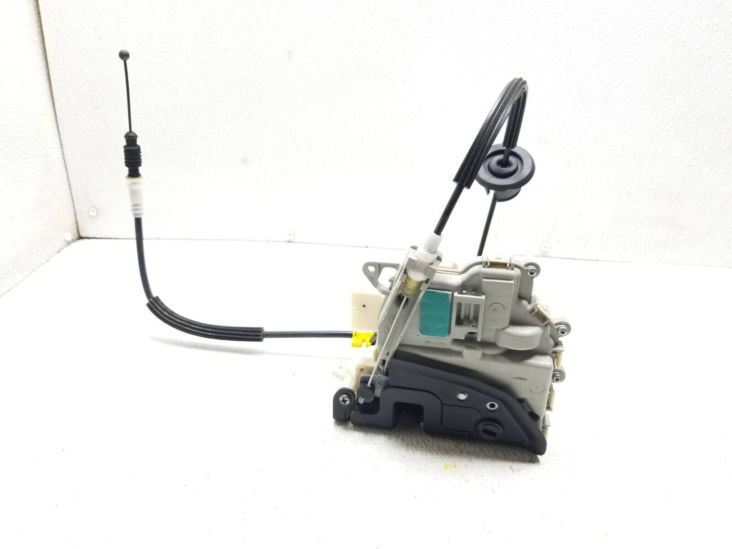 13 14 15 16 Audi A4 S4 Door Lock Latch Actuator Rear Right Passenger Side OEM