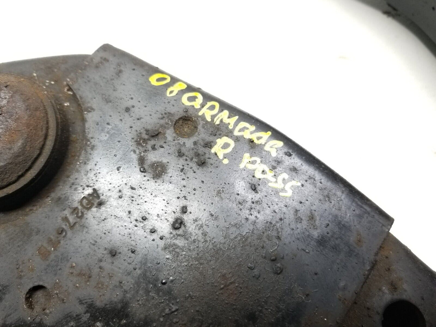 2006-2008 Nissan Armada Rear Control Arm Passenger Side Right 2pcs OEM