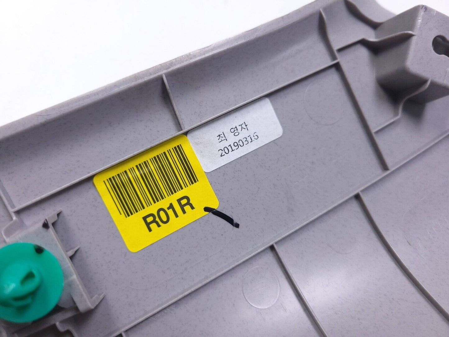 18-21 Hyundai Kona Rear C Pillar Trim Panel Cover Left & Right OEM