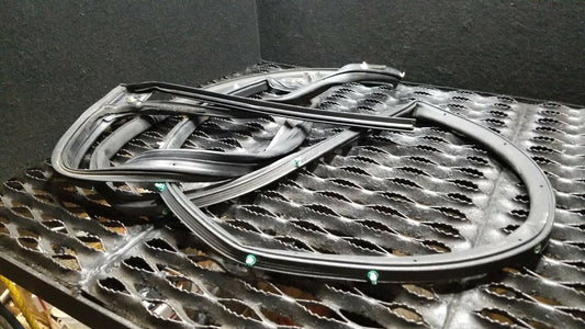 13 14 15 Acura RDX Weather Strip Seal Rear Right Passenger Side Door OEM