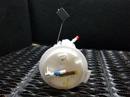13 14 15 16 Jeep Compass 2.4l Fuel Pump OEM 30k