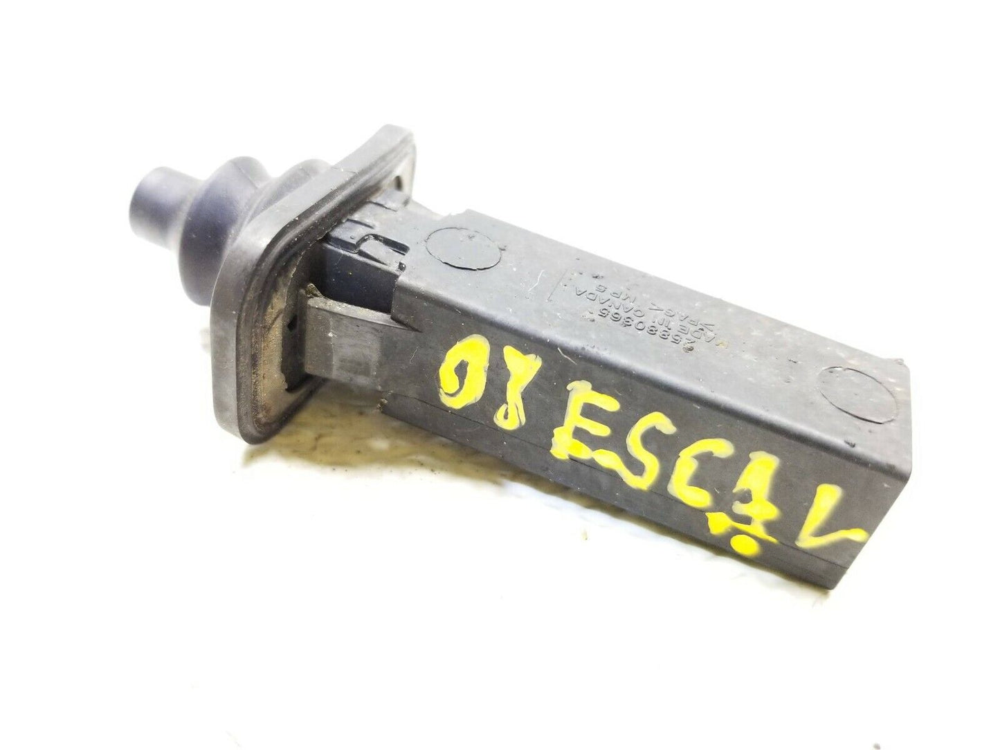 08 09 10 11 12 13 14 Escalade Fuel Tank Filler Door Spring OEM