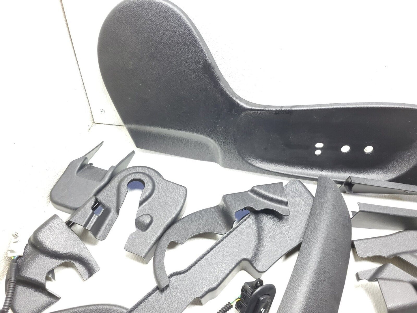 2014 2015 Infiniti Q60 Coupe Front Seat Trim Passenger Right OEM