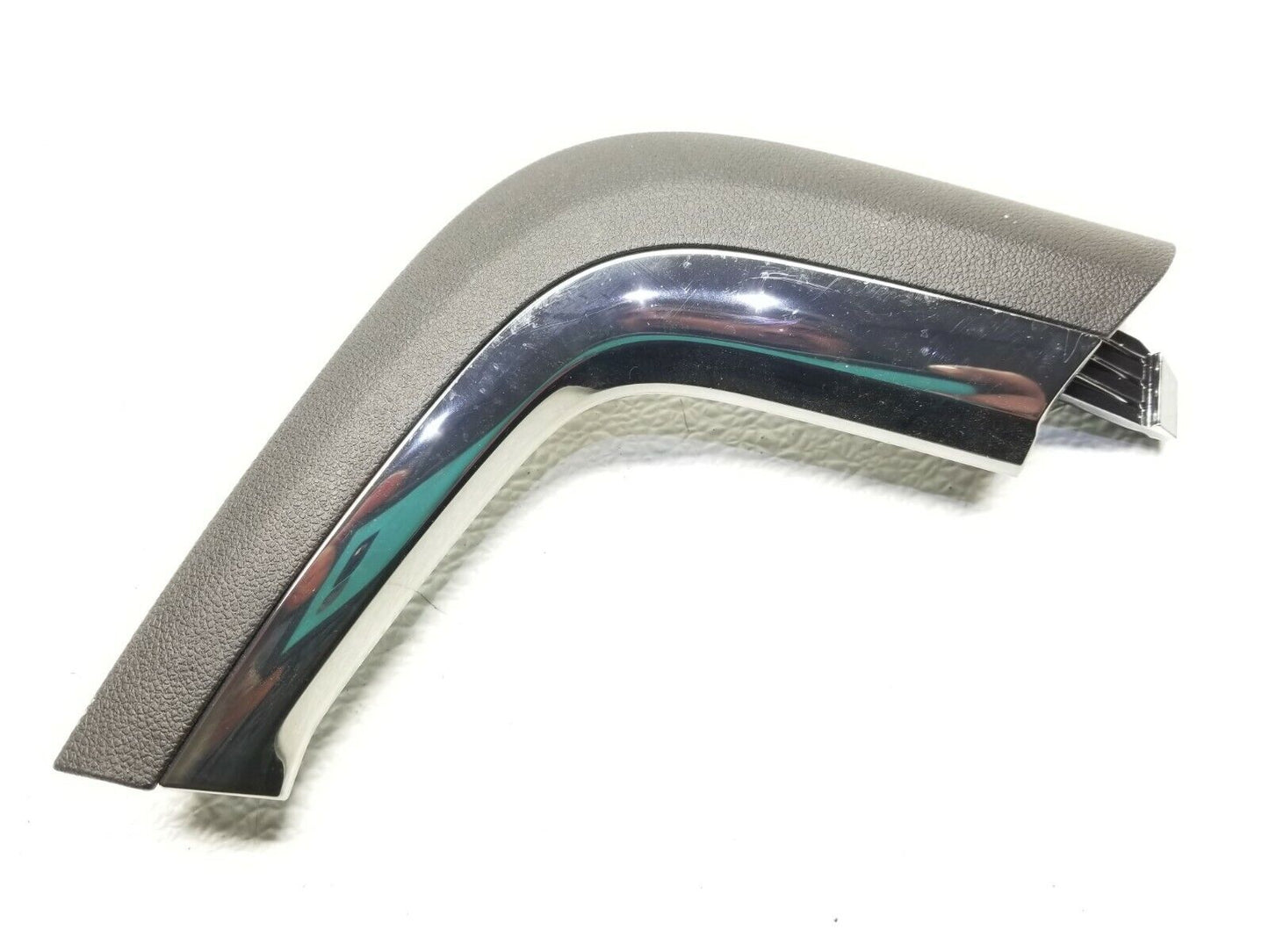 19 20 Chevy Blazer Rs Front Left Driver Door Grab Decor Trim OEM 11k Miles