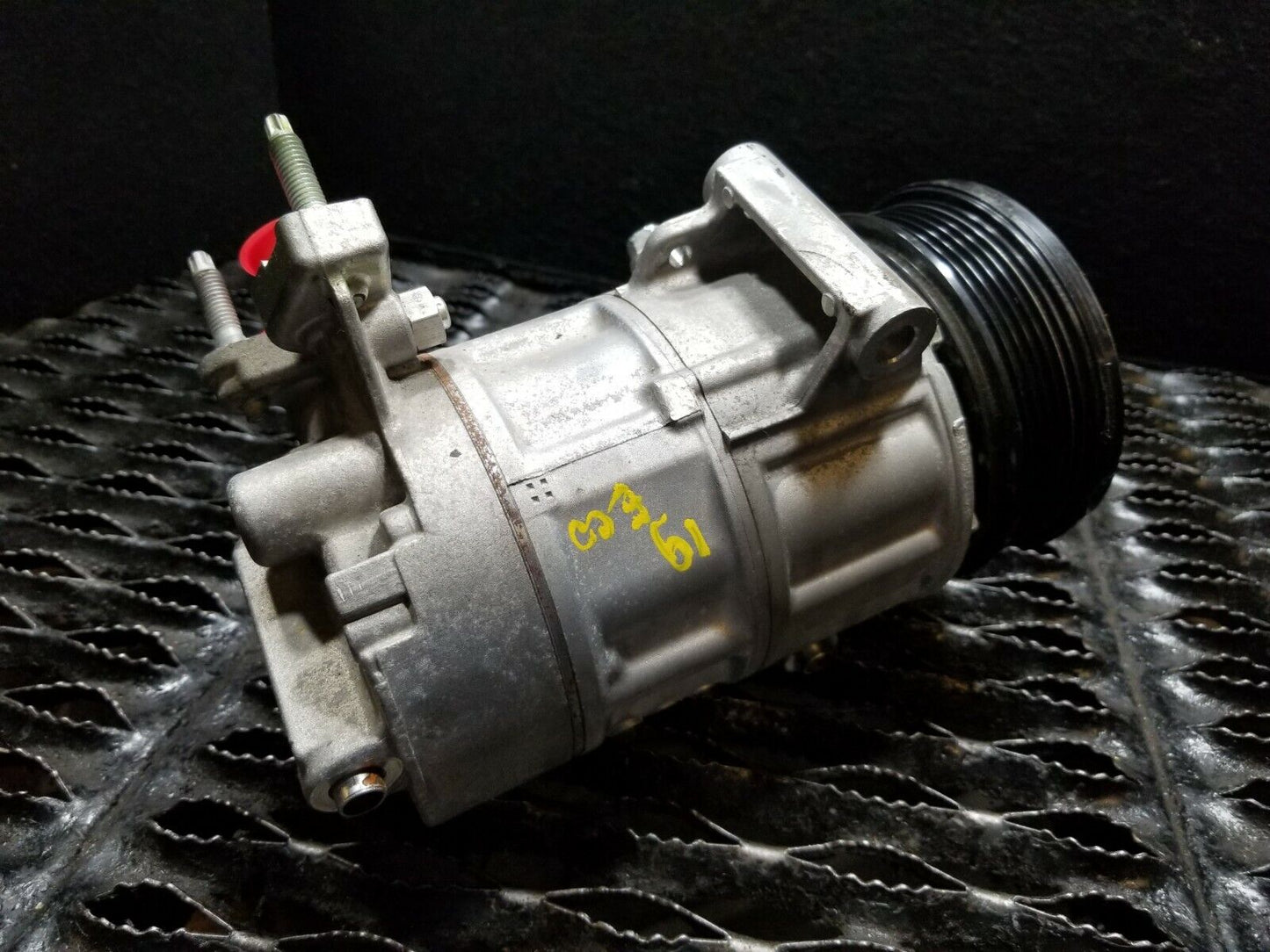 18 19 20 Ford Ecosport A/c Compressor OEM 532 Miles!