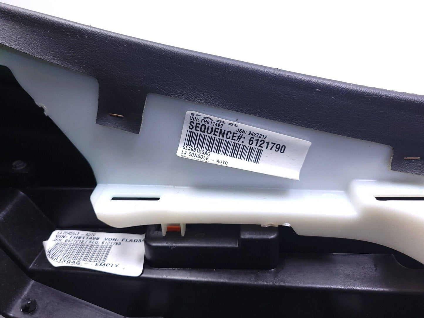 15 - 18 Dodge Challenger Center Console Panel Base W/ Armrest OEM