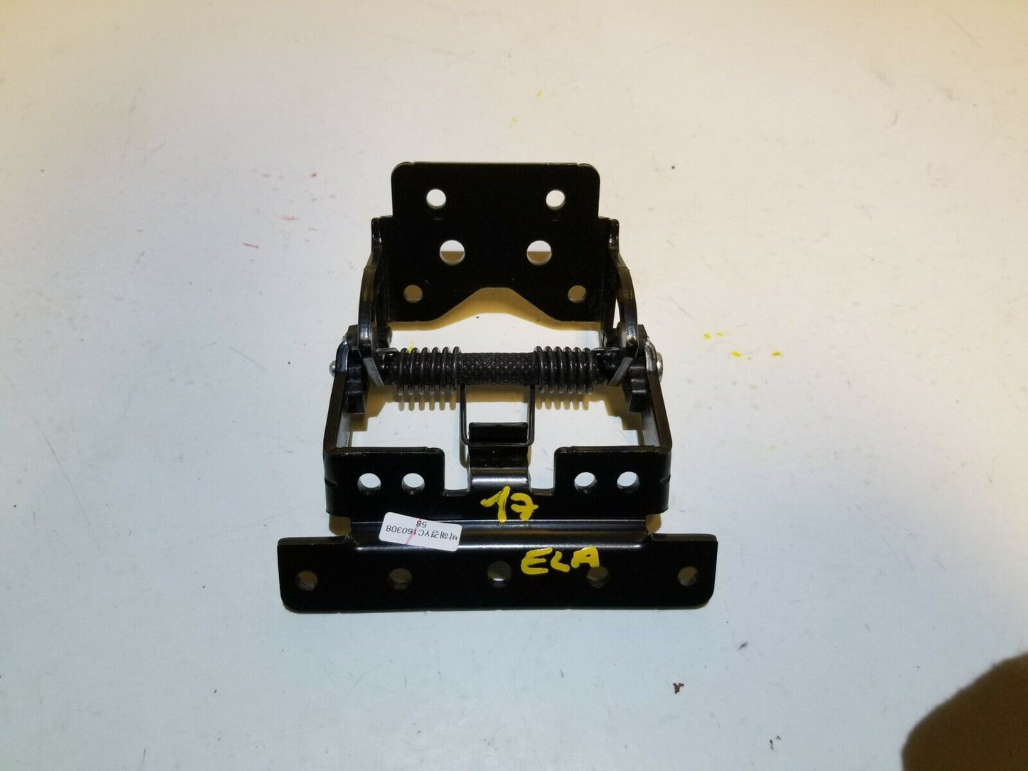 17 18 Hyundai Elantra Sedan Center Console Armrest Bracket Hinge OEM