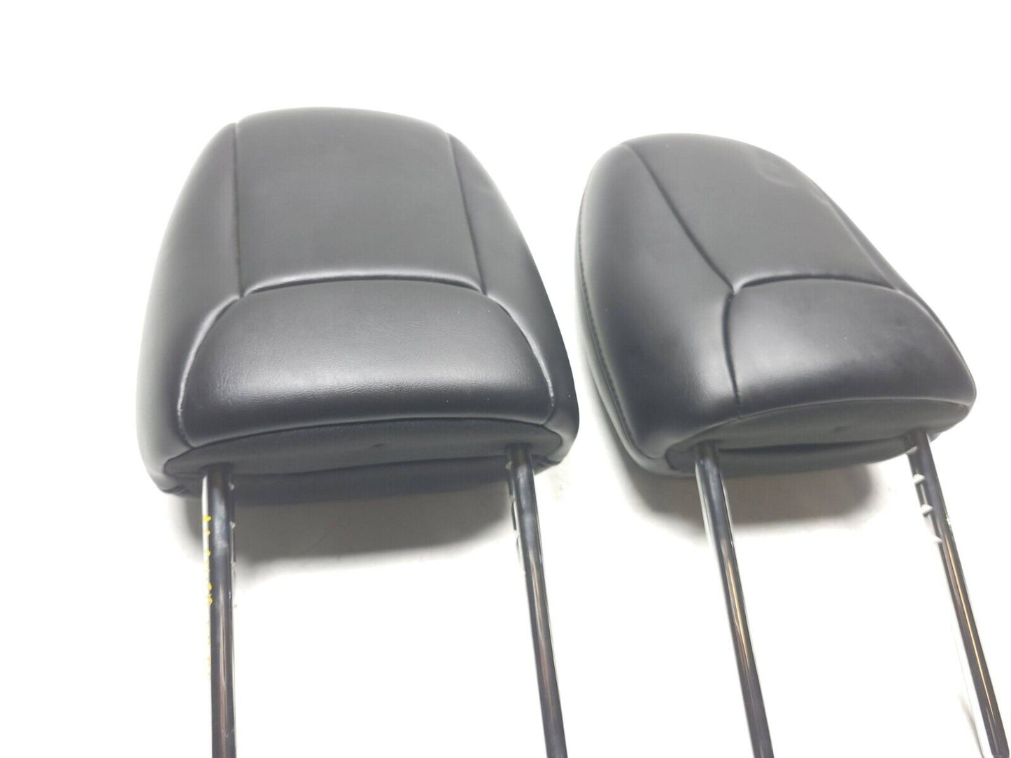 14 15 16 17 18 Jeep Cherokee Front Seat Headrest Left & Right 2pcs OEM