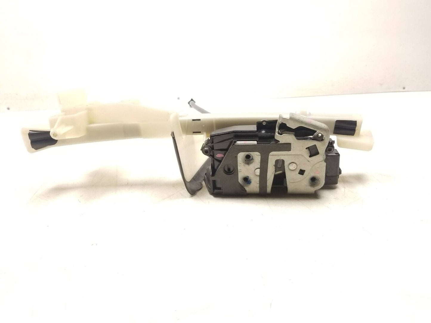 17 18 19 Ford Escape Door Lock Latch Actuator Front Right Passenger Side OEM