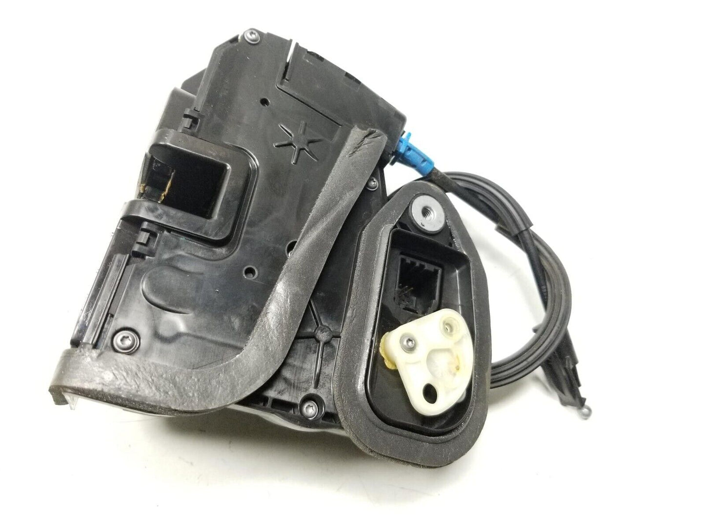 2013 - 2018 Cadillac Ats Rear Door Lock Actuator Passenger Side Right OEM ✅