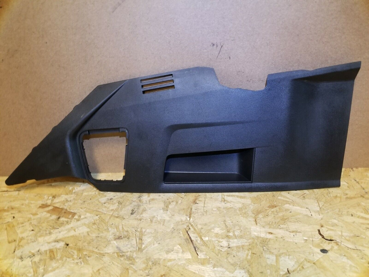 15 16 17 Chevrolet Equinox Center Console Trim Panel Pass Side Right Rh OEM 24k