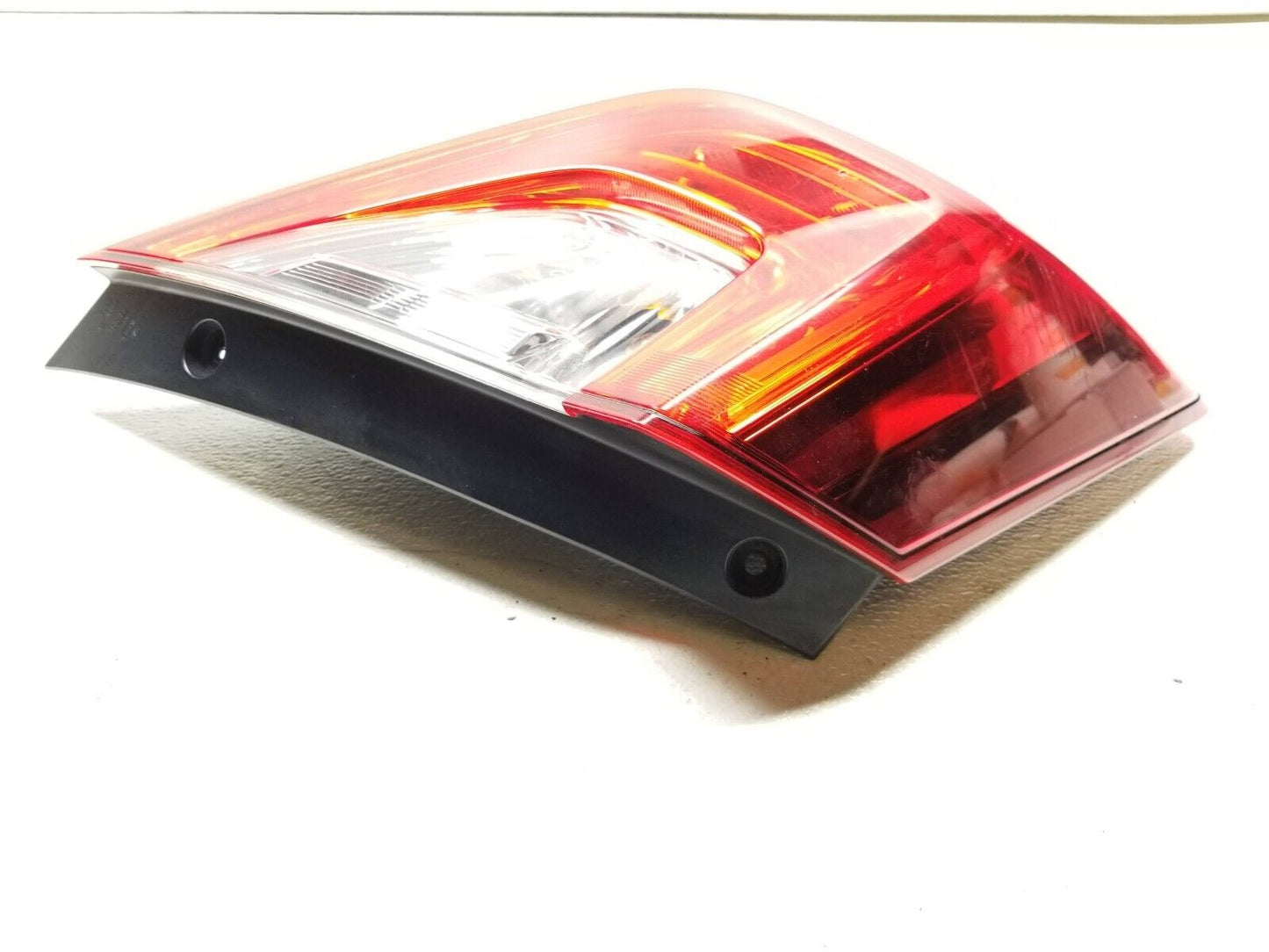 16 17 18 Honda Civic Sedan Tail Light Lamp Outer Left Driver Side OEM