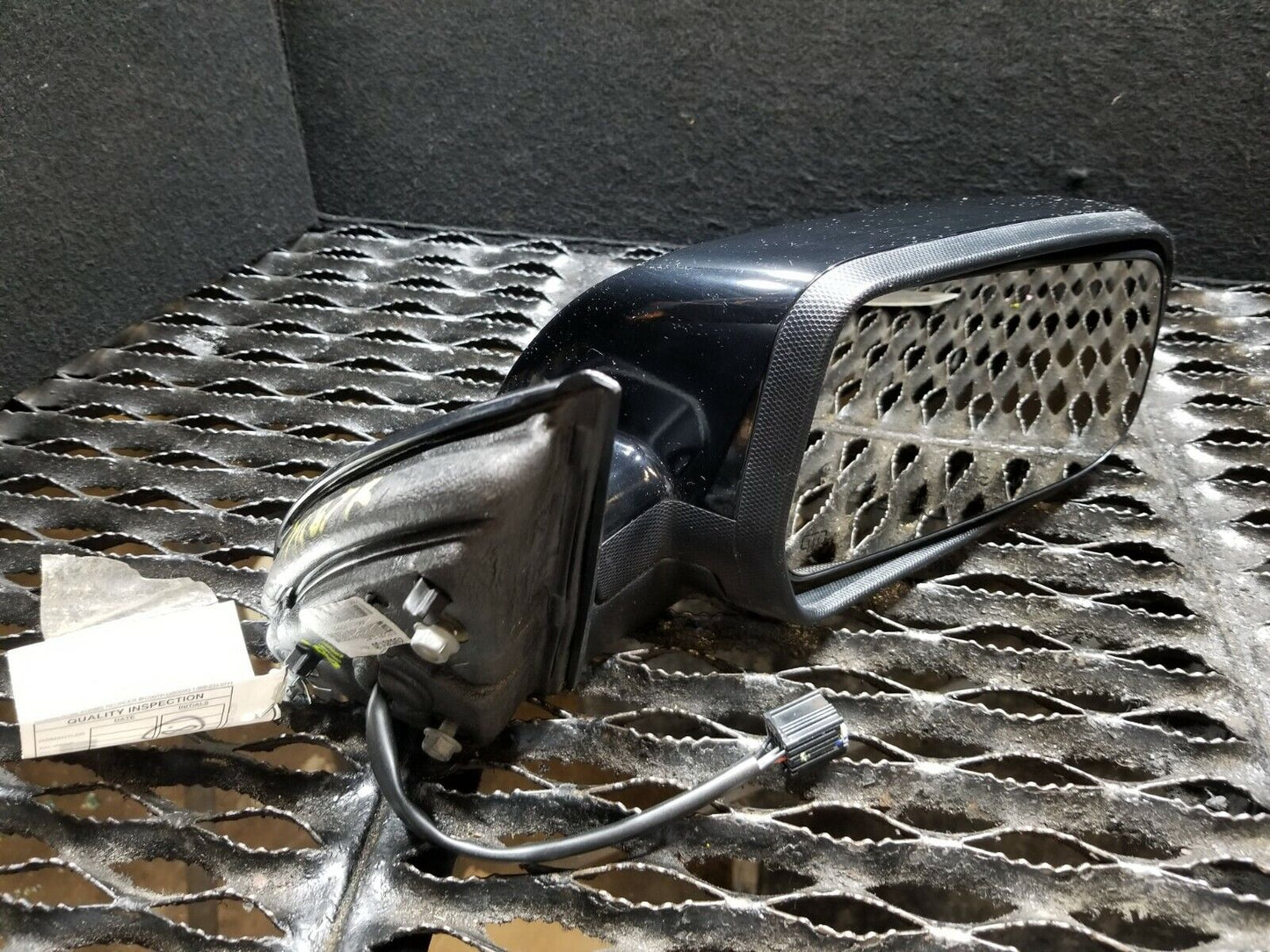 11 2011 Chevrolet Equinox Passenger Right Door Side View Mirror OEM  #118