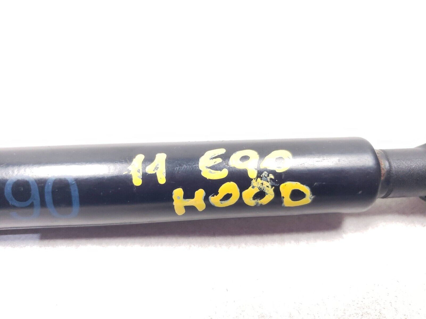 06 - 08 BMW E90 E91 Front Hood Support Hinge Holder Shock Strut 7129190 OEM