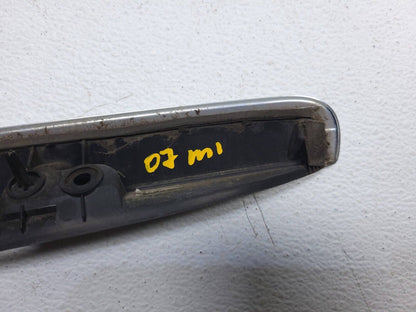 06 07 08 09 10 11 Mercedes Ml500 Rear Trunk Release Handle W/ License Light OEM