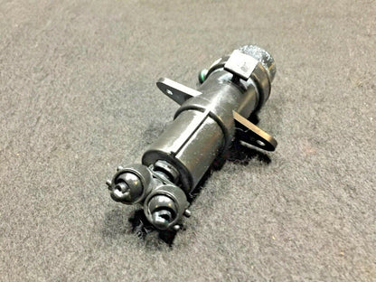 04 05 06 BMW X3 E83 Headlight Washer Nozzle Pump OEM D34