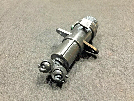 04 05 06 BMW X3 E83 Headlight Washer Nozzle Pump OEM D34