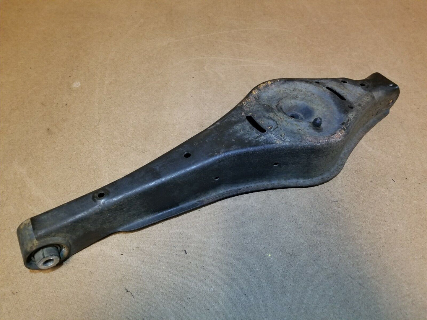10 11 12 13 VW Golf GTI 2.0l Rear Right Pass Side Lower Control Arm OEM