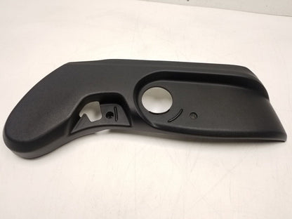 20 21 22 Hyundai Venue Front Driver Seat Headrest Guide Sleeve W/ Trim OEM