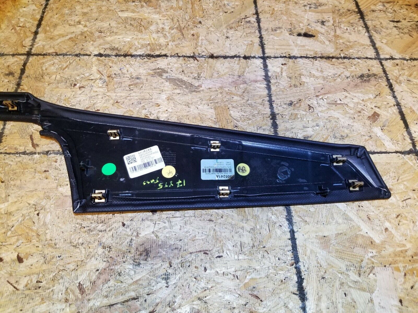17 18 19 20 Cadillac Xt5 Instrument Panel Dash Interior Trim Pad Right OEM 34k