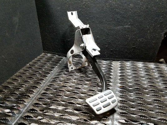 12 13 14 15 16 Hyundai Veloster Brake Pedal OEM