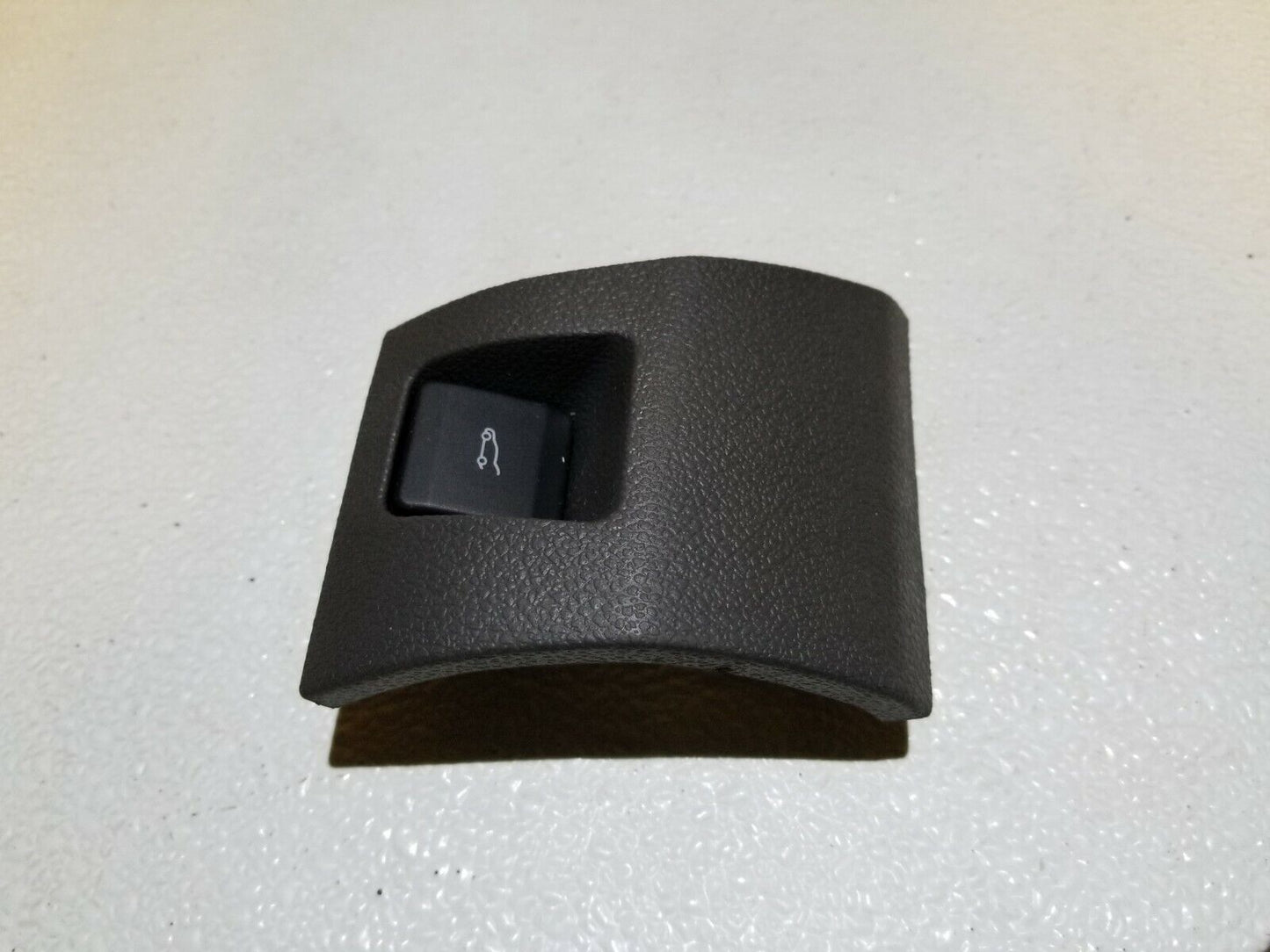 11 12 13 14 Ford Edge Trunk Opener Release Switch OEM 43k Miles