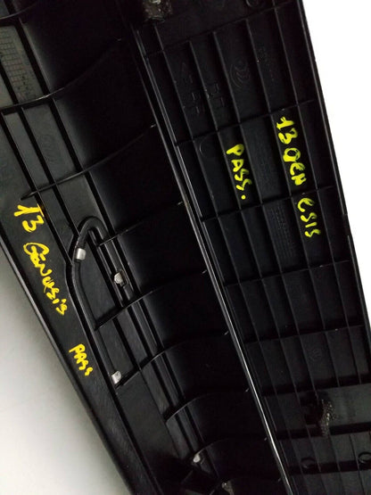 2013 - 2016 Hyundai Genesis Front Door Sill Scuff Plate Trim Passenger Right OEM
