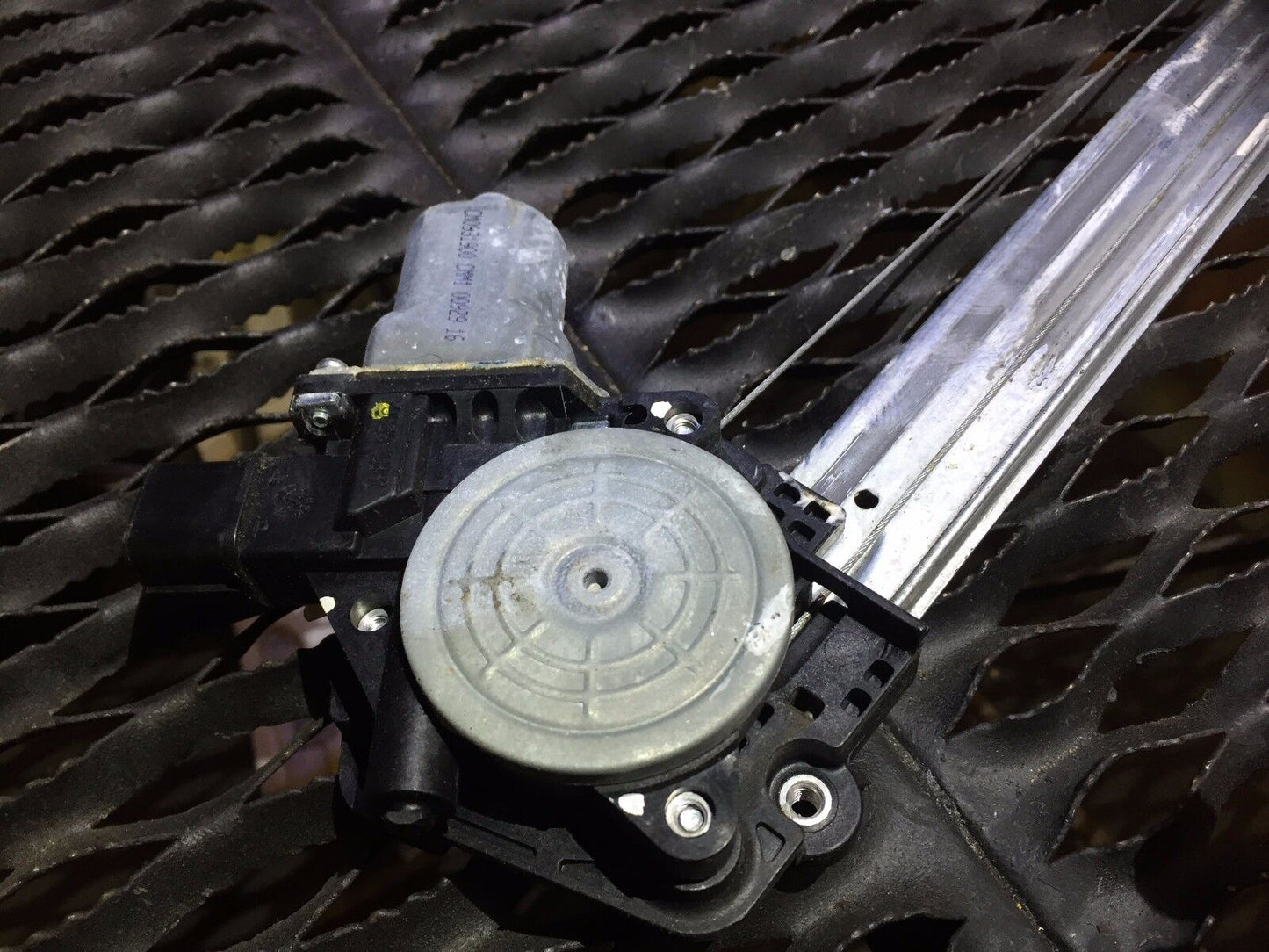 06 07 08 09 10 11 Honda Civic Rear Left Driver Power Window Regulator Motor OEM