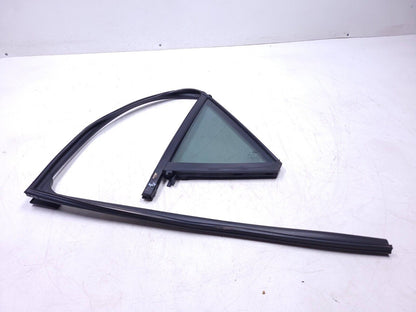 20 21 22 Hyundai Venue Rear Door Vent Window Glass Left Driver Side OEM