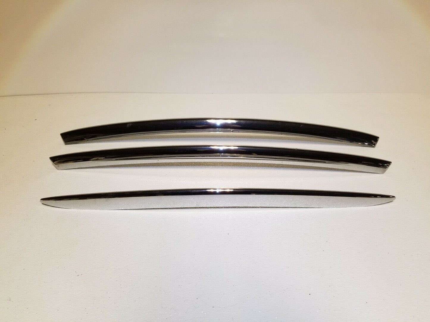 10 11 12 13 Mini Cooper R56 Front Upper Grille Chrome Strip Molding 3pcs OEM