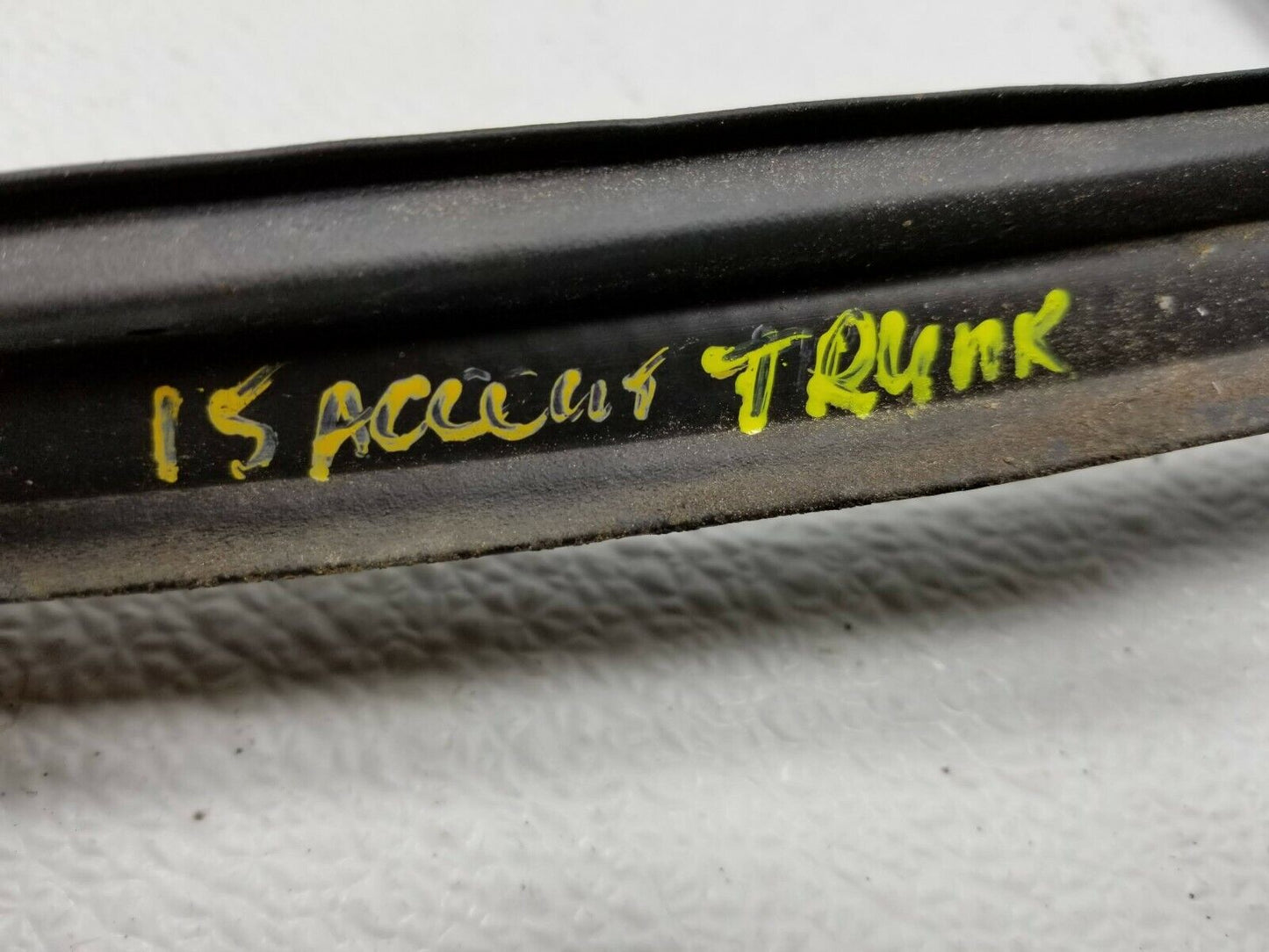 15 16 17 Hyundai Accent Hatch Trunk Tailgate Weatherstrip Seal OEM
