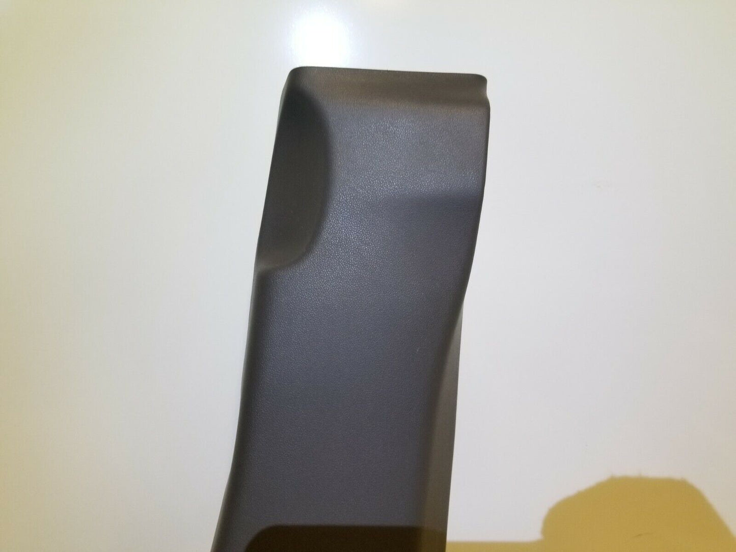 11 12 13 Honda Odyssey Passenger Side B Pillar Lower Trim OEM