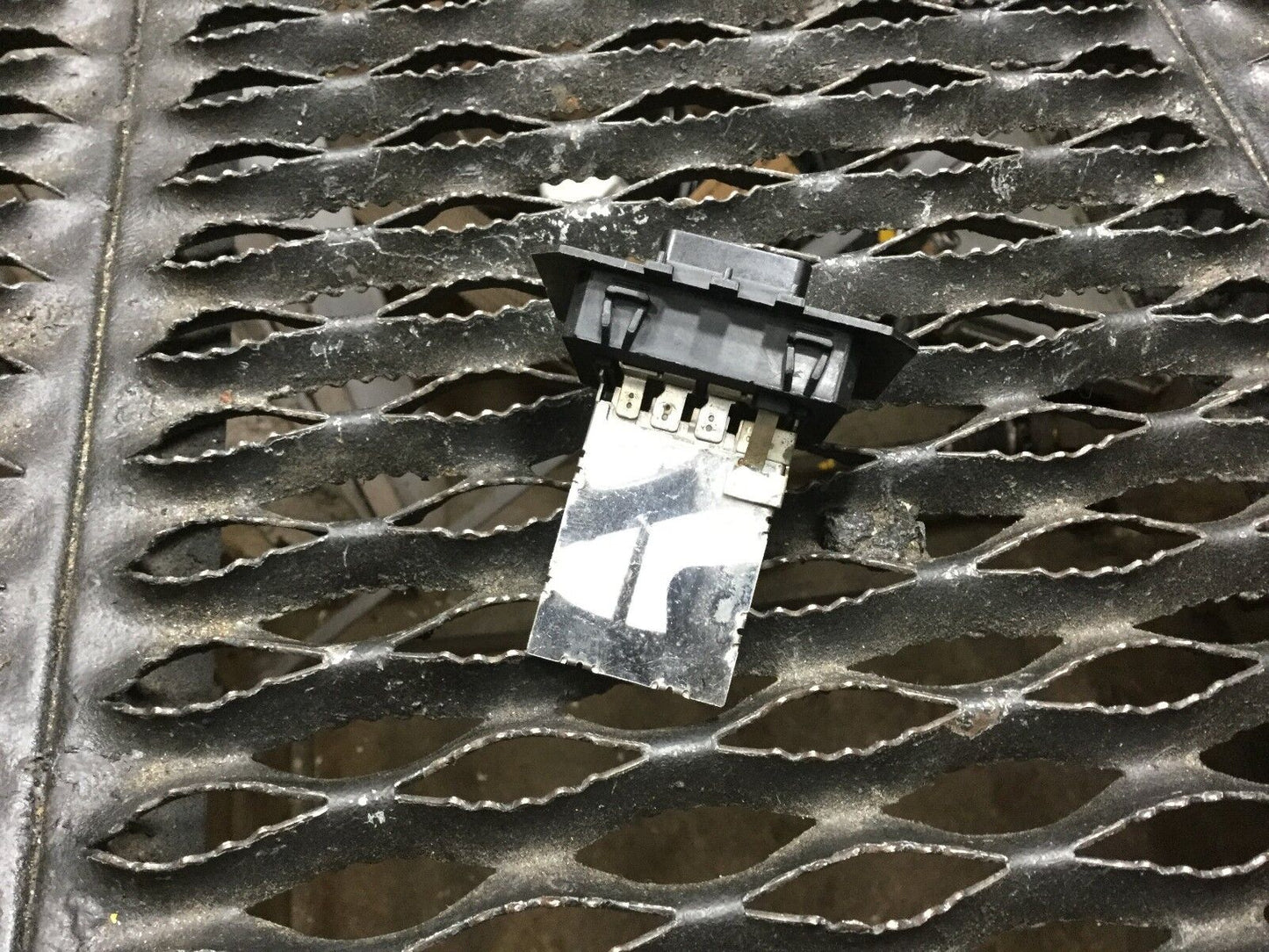 09 10 11 12 13 Mazda 6 Blower Motor Resistor OEM