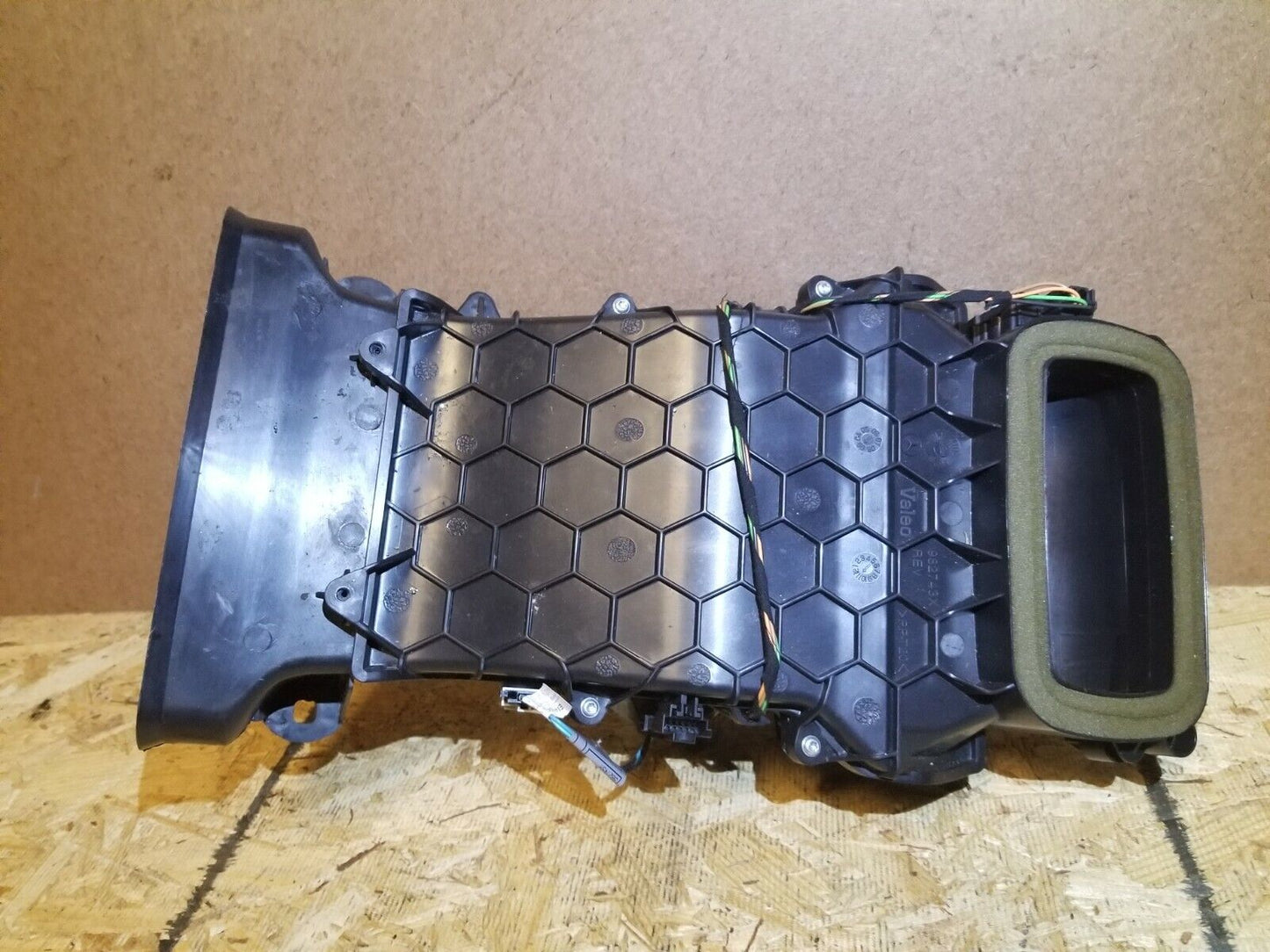 07 08 09 10 Mercedes-benz R350 Dashboard Center AC A/c Heater Air Vent Duct OEM