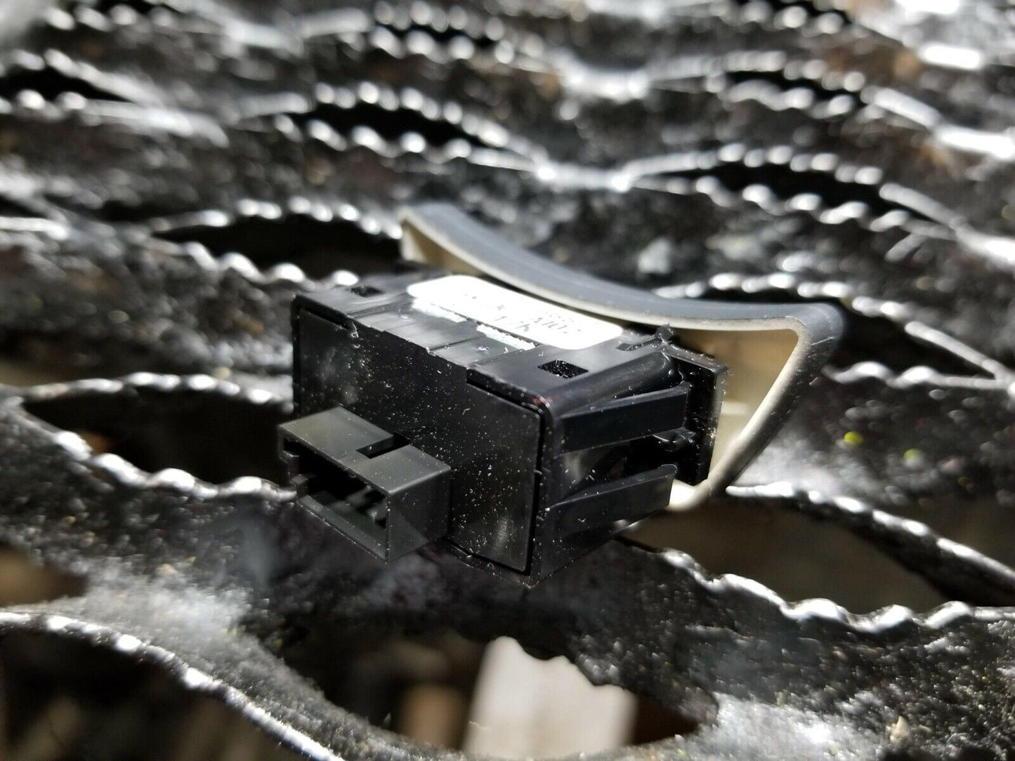 06 07 08 09 10 BMW 650i E63 Dash I-drive Navigation Menu Button Switch OEM