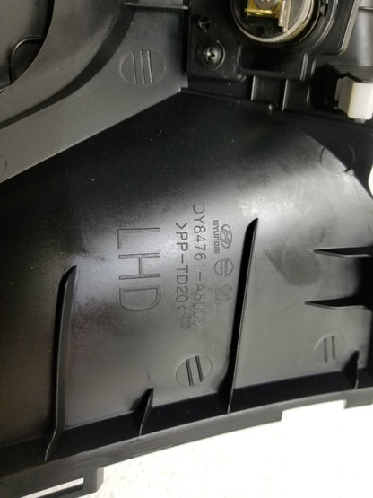 14 15 16 17 Hyundai Elantra Gt Center Lower Dash Trim Bezel Usb Aux Port OEM