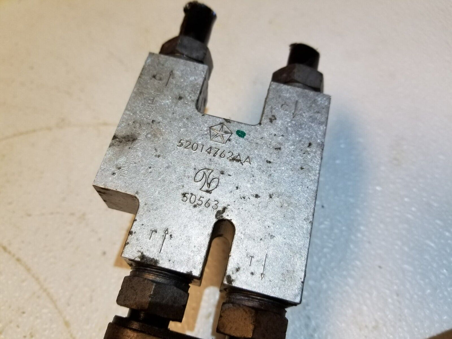 15 16 17 18 19 Chrysler 300 3.6l AWD At Oil Cooler Bypass Valve & Pipe OEM 42k