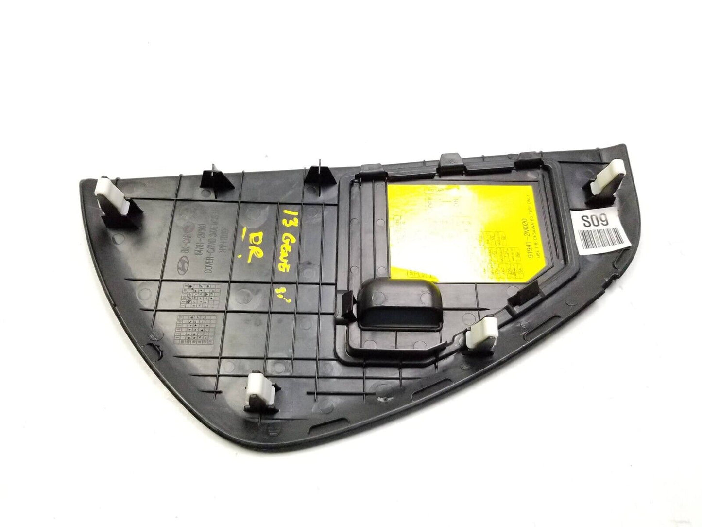 2013 - 2016 Hyundai Genesis Coupe Dash End Cap Cover Driver Side Left OEM