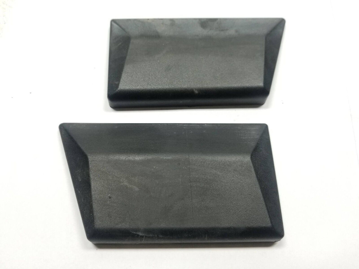 12 13 14 15 16 17 Audi A7 B Pillar Exterior Screw Cover Cap Pair OEM