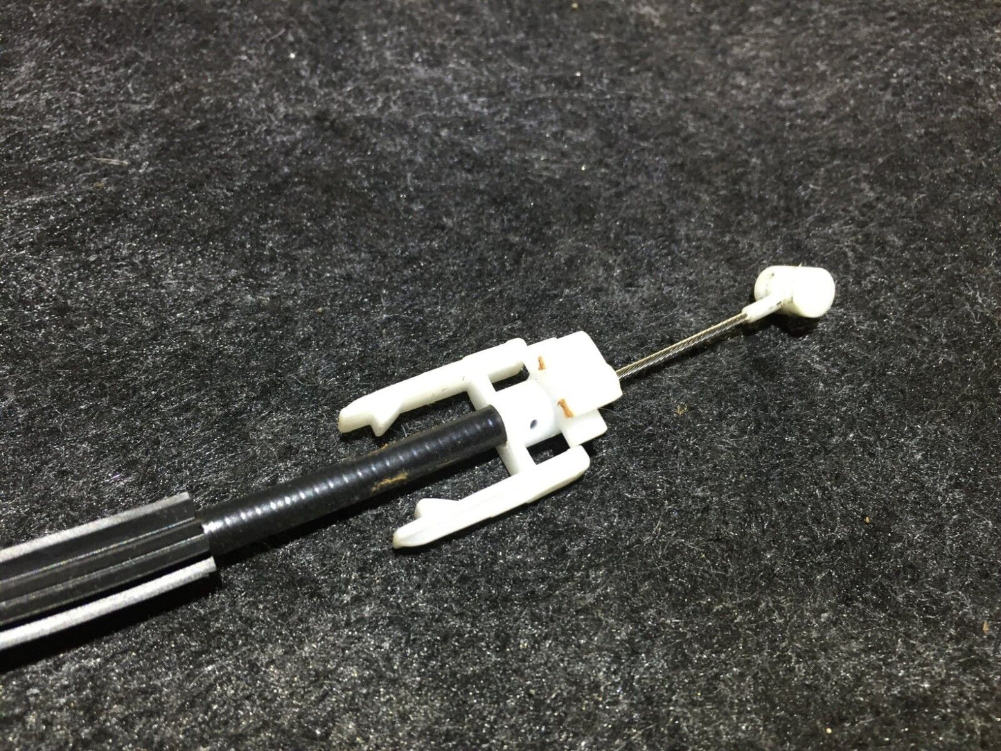 03 04 05 06 Porsche Cayenne Rear Right Passenger Door Lock Actuator OEM